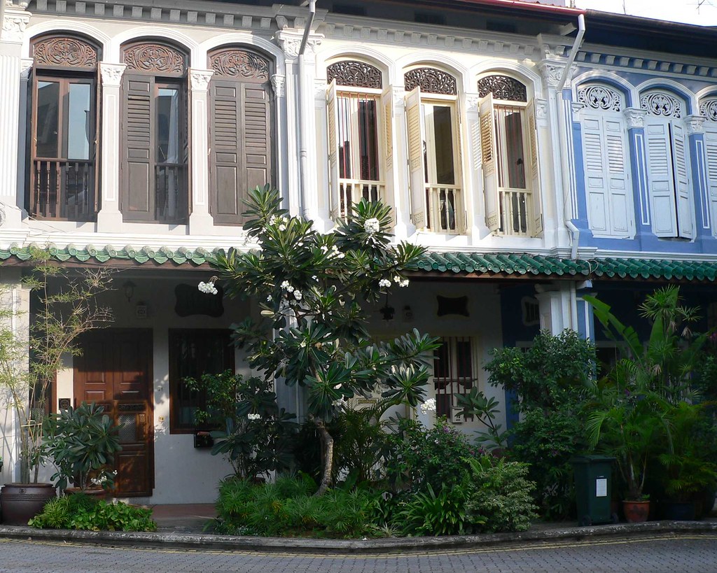 Houses on Emerald Hill Oct 05